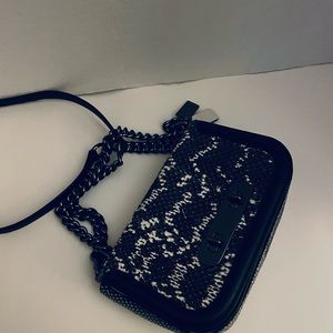 Coach leather shoulder/crossbody bag